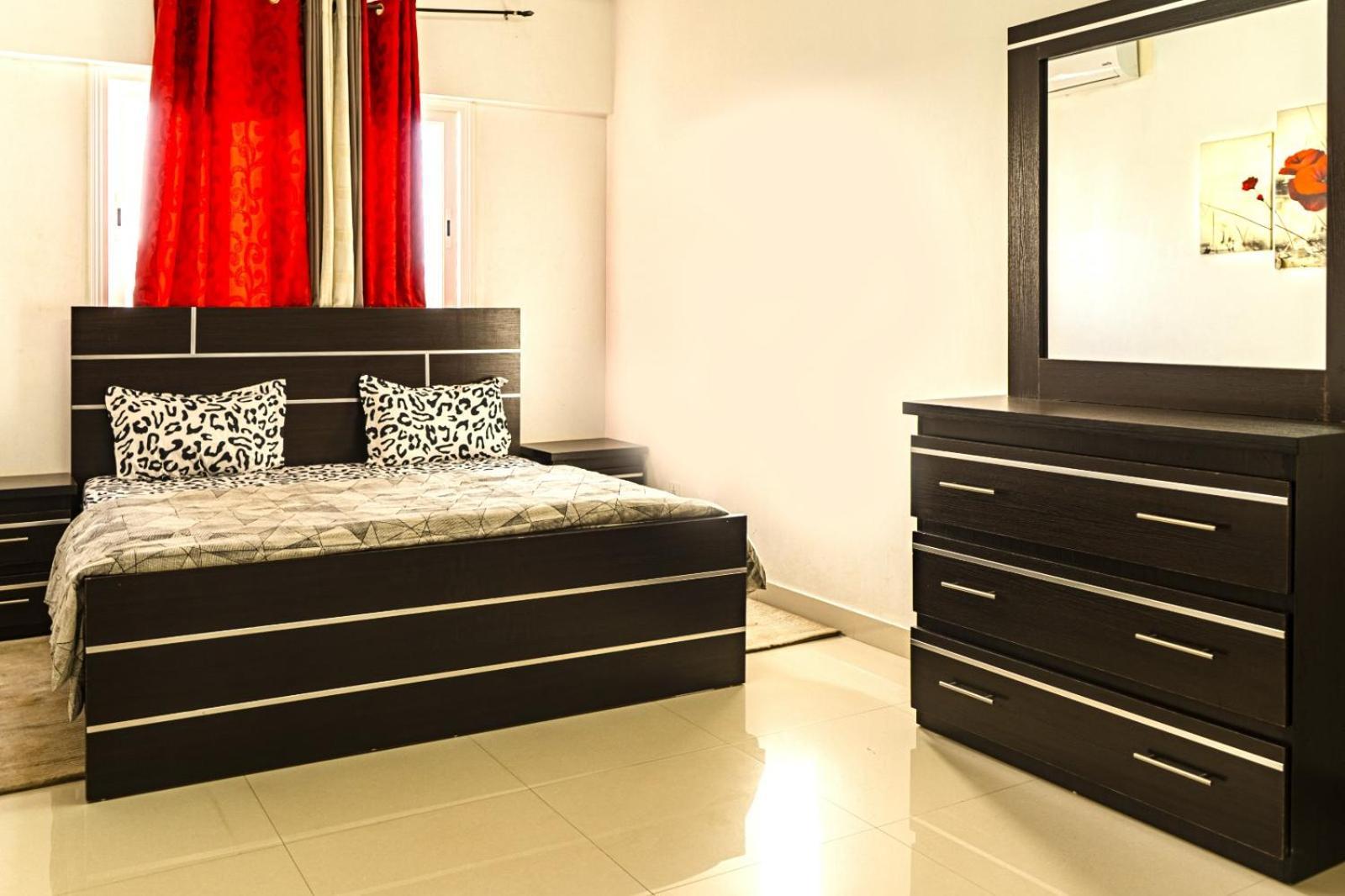 Chambres Meublees Avenue Cheikh Anta Diop ดาการ์ ภายนอก รูปภาพ